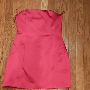 Zara Strapless Dress in Vibrant Pink